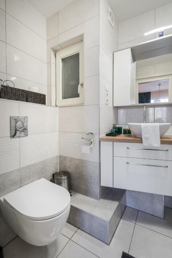 Bpr Blue Paradise Apartment With A/C Budapest Extérieur photo